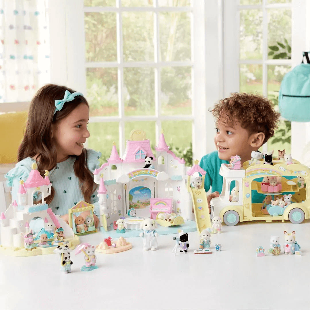 Sylvanian Families Nursery Friends - Trio pour une soirée pyjama (à partir de 3 ans)