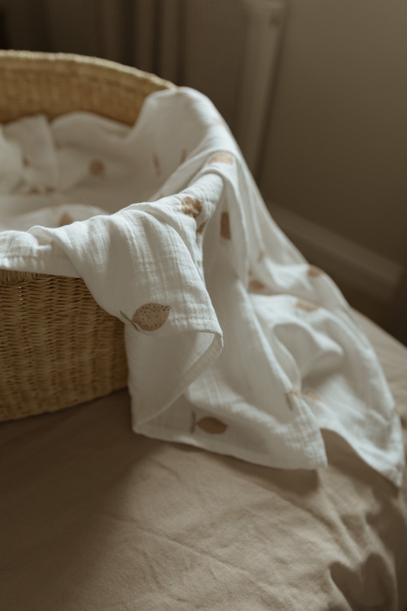 Baby Blanket - Muslin Swaddle - Lemons