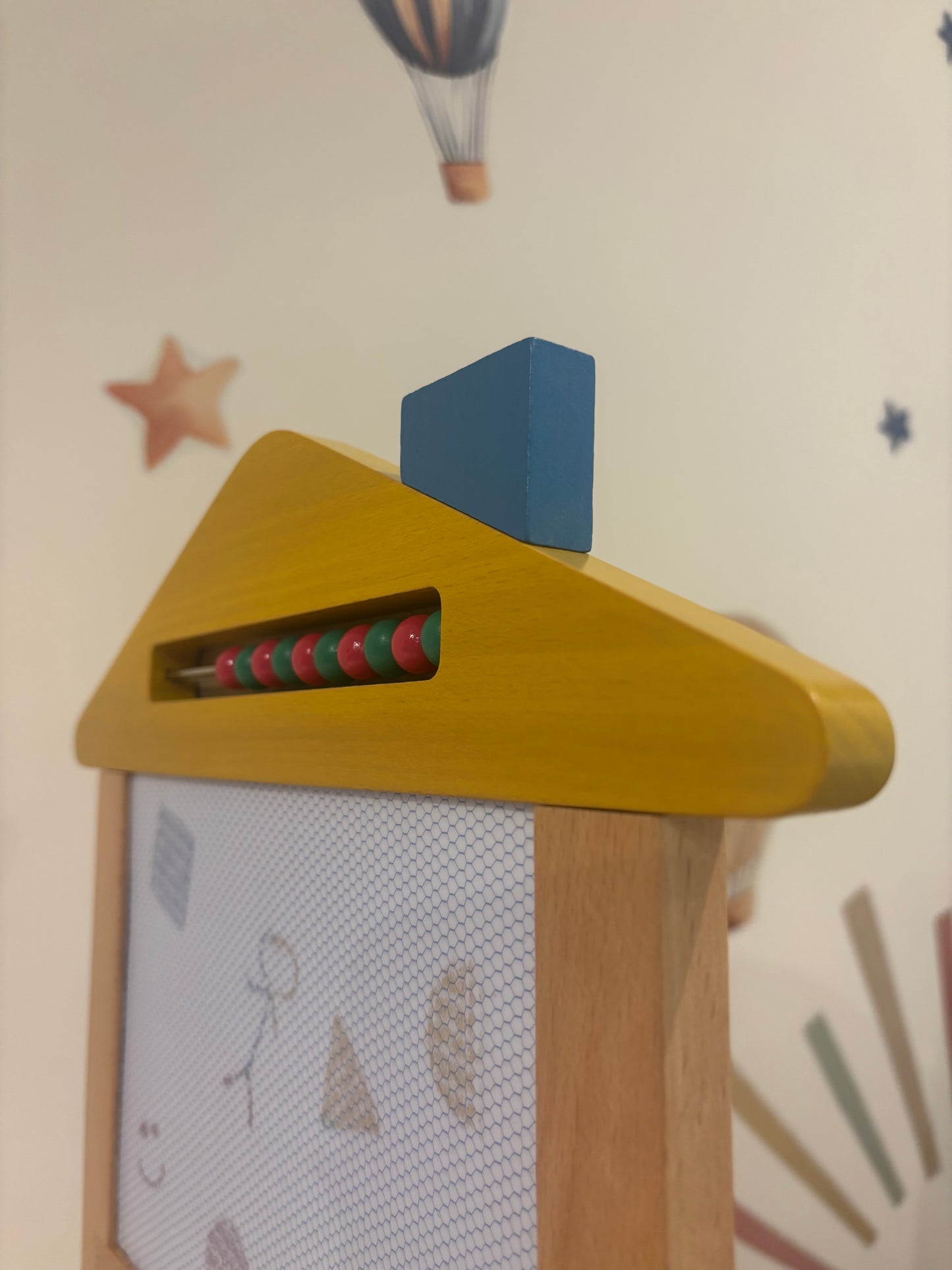 Wooden Magnetic Drawing Board with Shapes