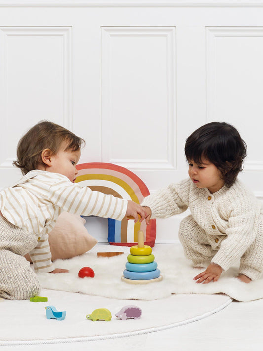 Le Toy Van Rainbow Stacking Tower-7 Piece (W:11.5 x D:11.5 x H:18cm)