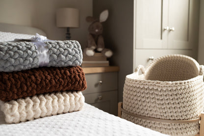 Couverture en crochet très épaisse – Faite à la main dans des tons neutres