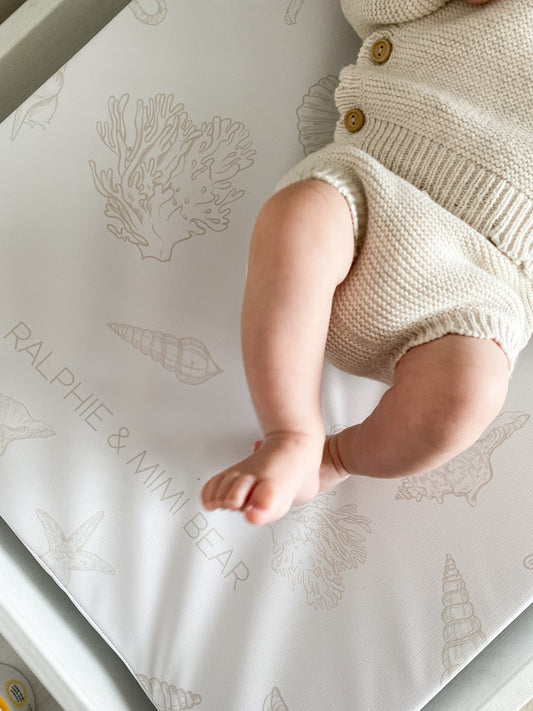 Seashell Anti Roll Wedge Changing Mat