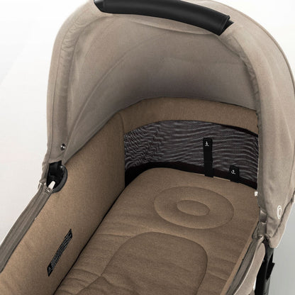 Jane Crosslight-3 Trio Fix with iKonic-2 Swivel Car Seat Bundle (0-4 years)