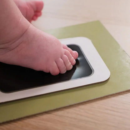 Cadre puzzle Petit Artichaut avec empreintes de mains et de pieds - Olivier