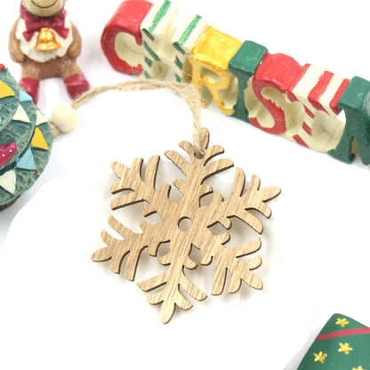 Pendentif décoratif en bois en forme de flocon de neige et d'élan pour Noël