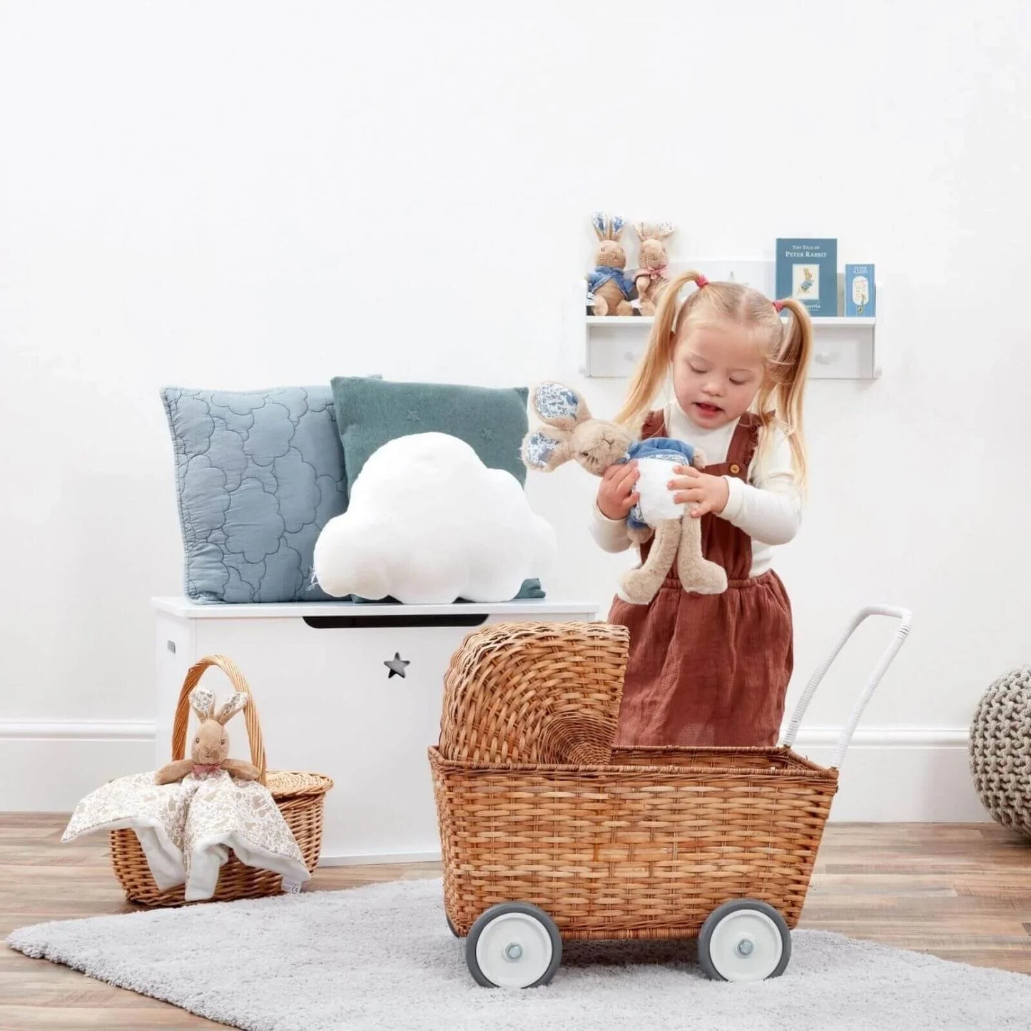 Peter Rabbit Deluxe Soft Toy