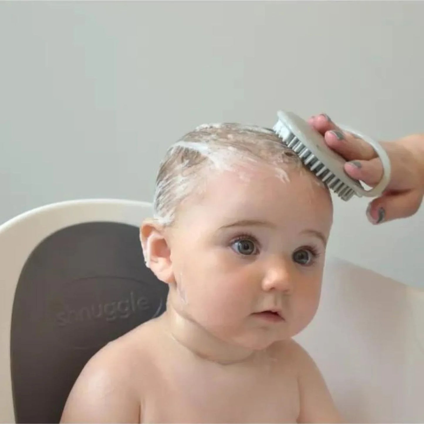 Brosse de bain Shnuggle Baby grise