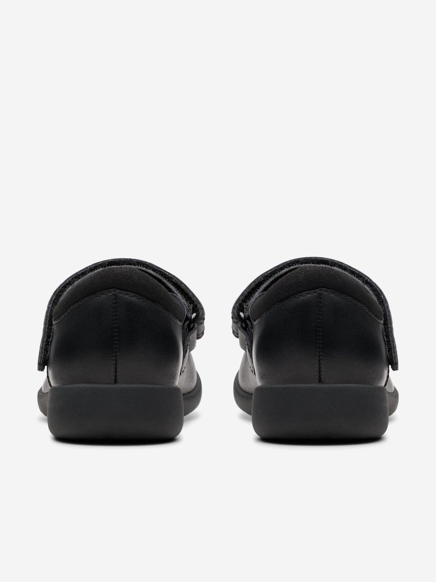 Clarks Girls Leather Etch Pure Shoes in Black (Standard Fit)