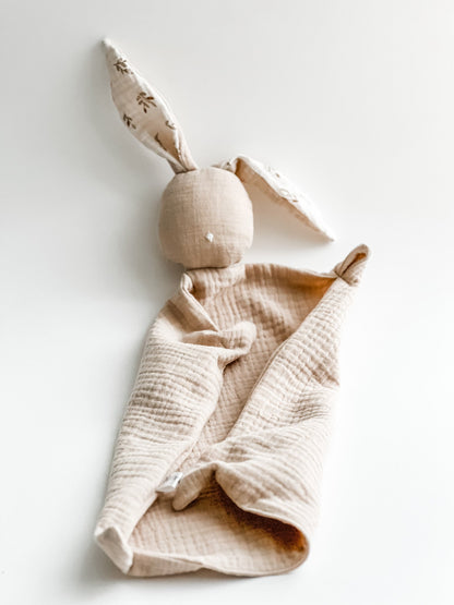 Baby Comforter - Oat / Small Leaves