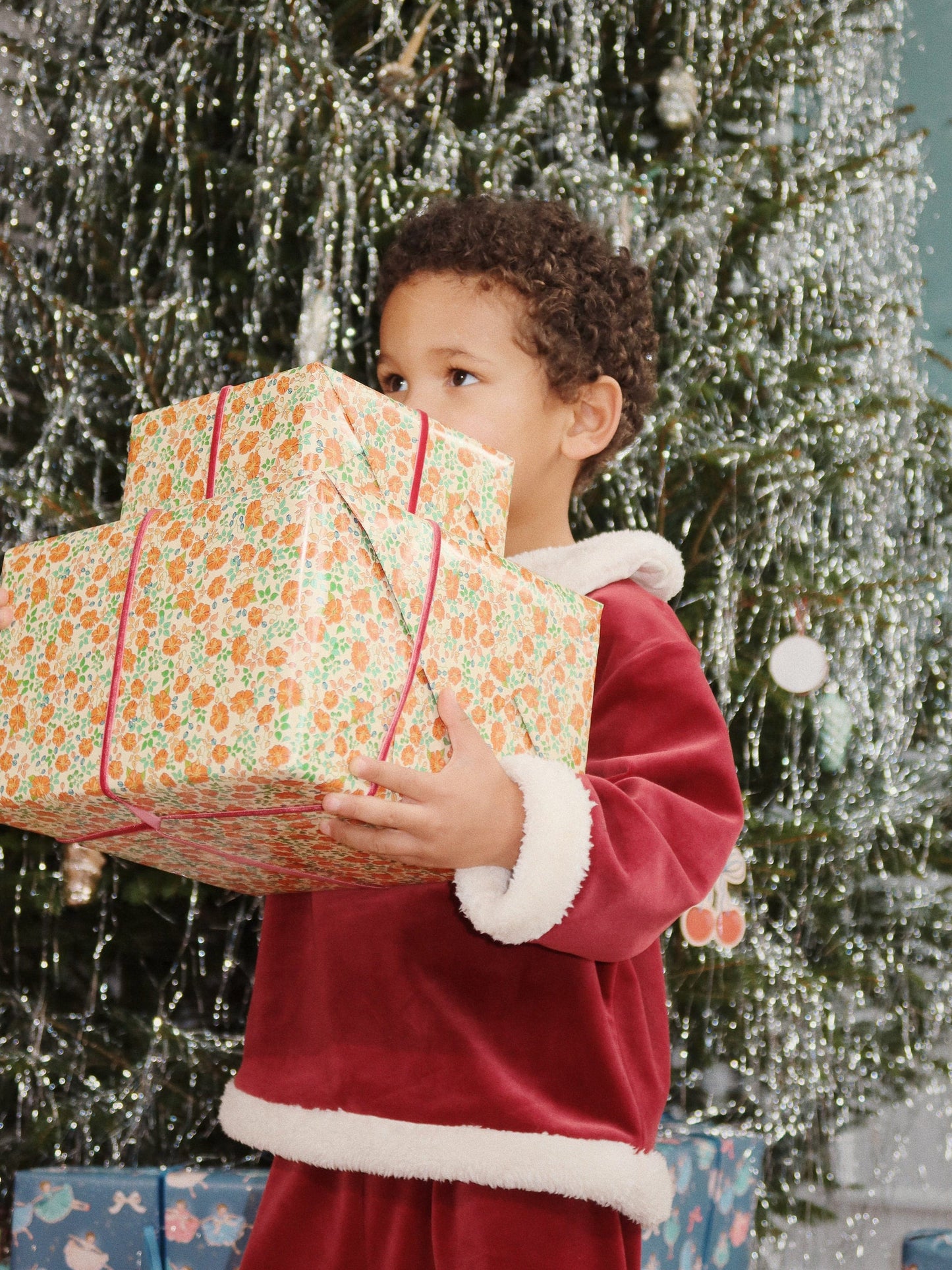 Konges Sløjd Girls Velvet Christmas Trouser Set in Red