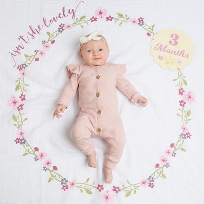 Lulujo - Single Muslin Swaddle & Cards Gift Set- Isn't She Lovely
