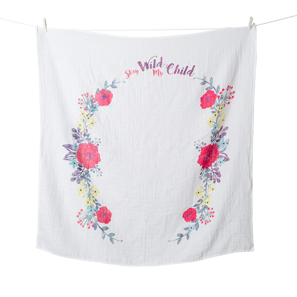 Lulujo - Single Muslin Swaddle & Cards Gift Set- Stay Wild My Child