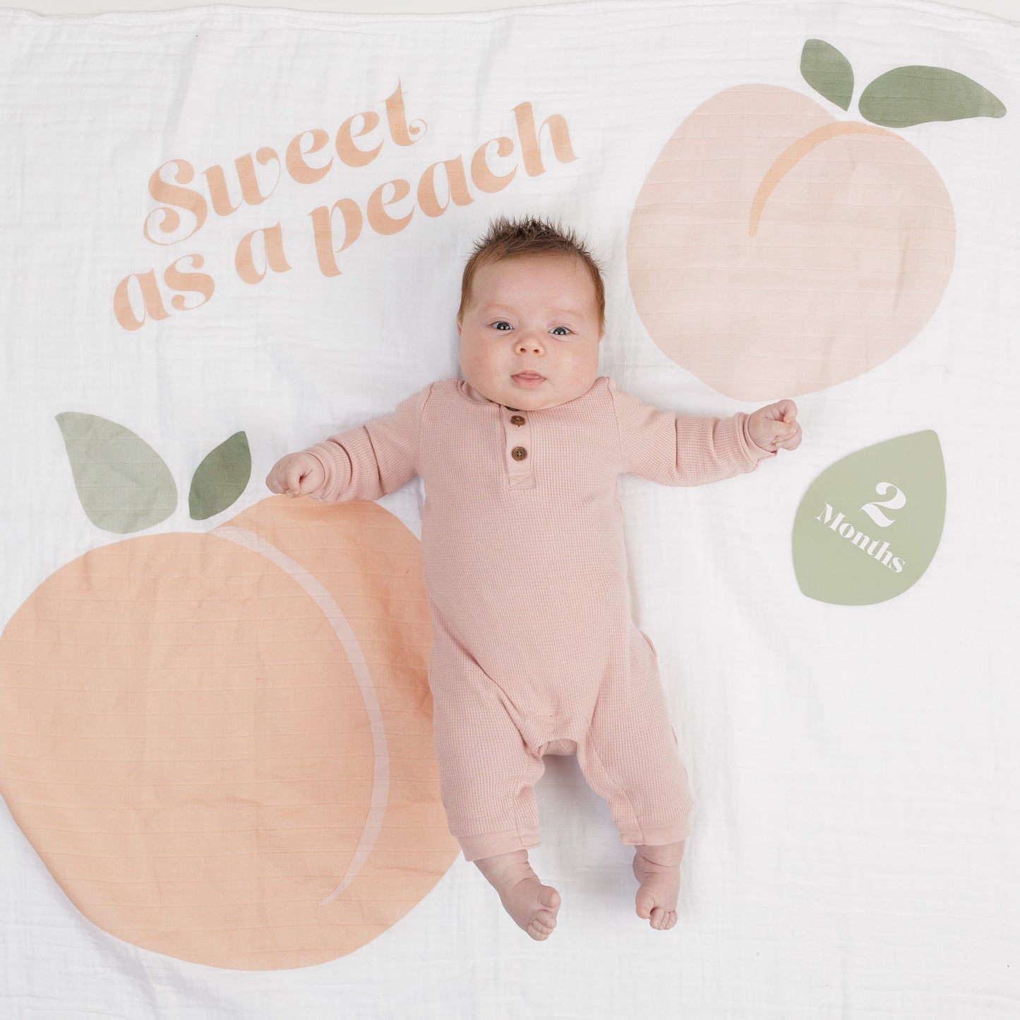 Lulujo - Single Muslin Swaddle & Cards Gift Set- Sweat As A Peach