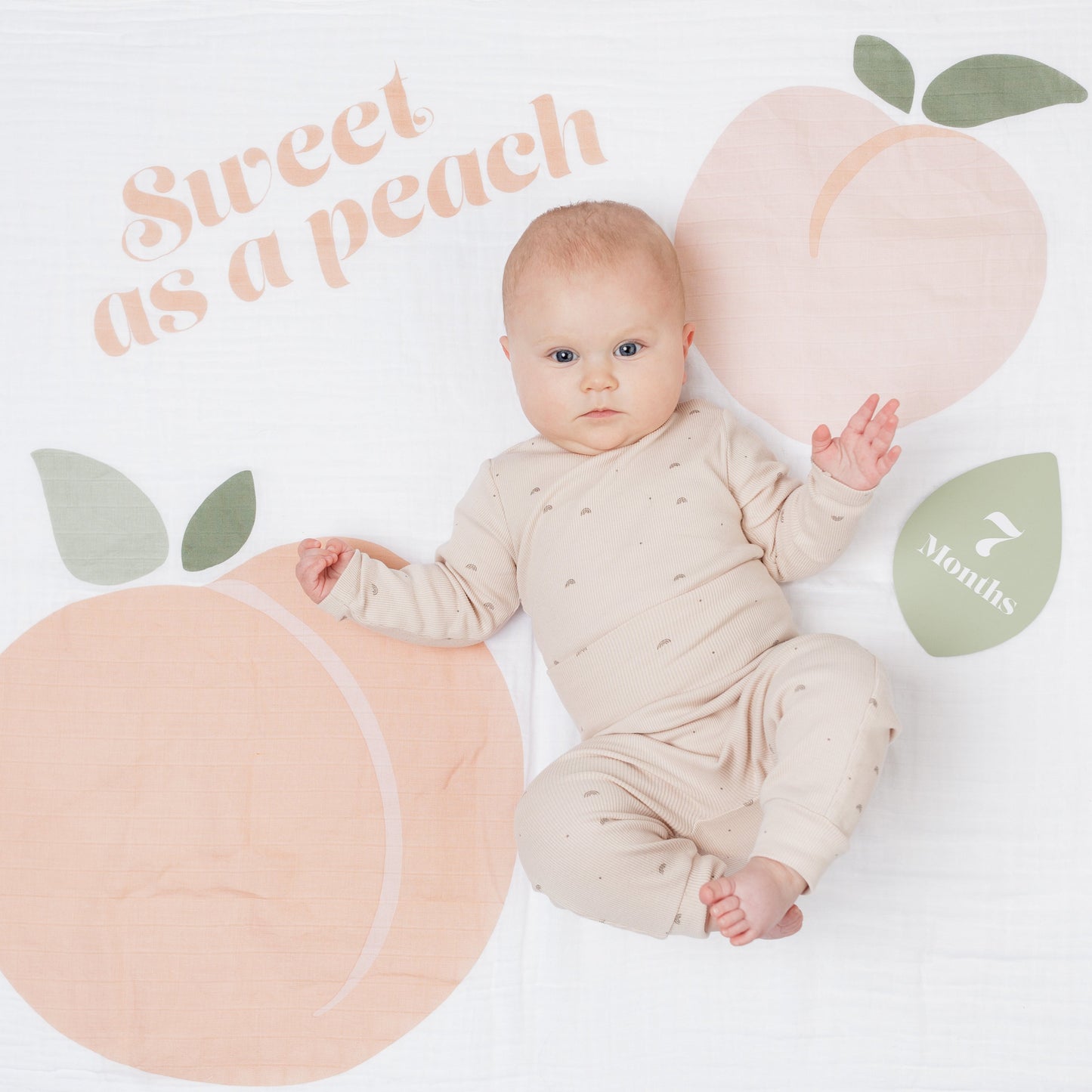 Lulujo - Single Muslin Swaddle & Cards Gift Set- Sweat As A Peach
