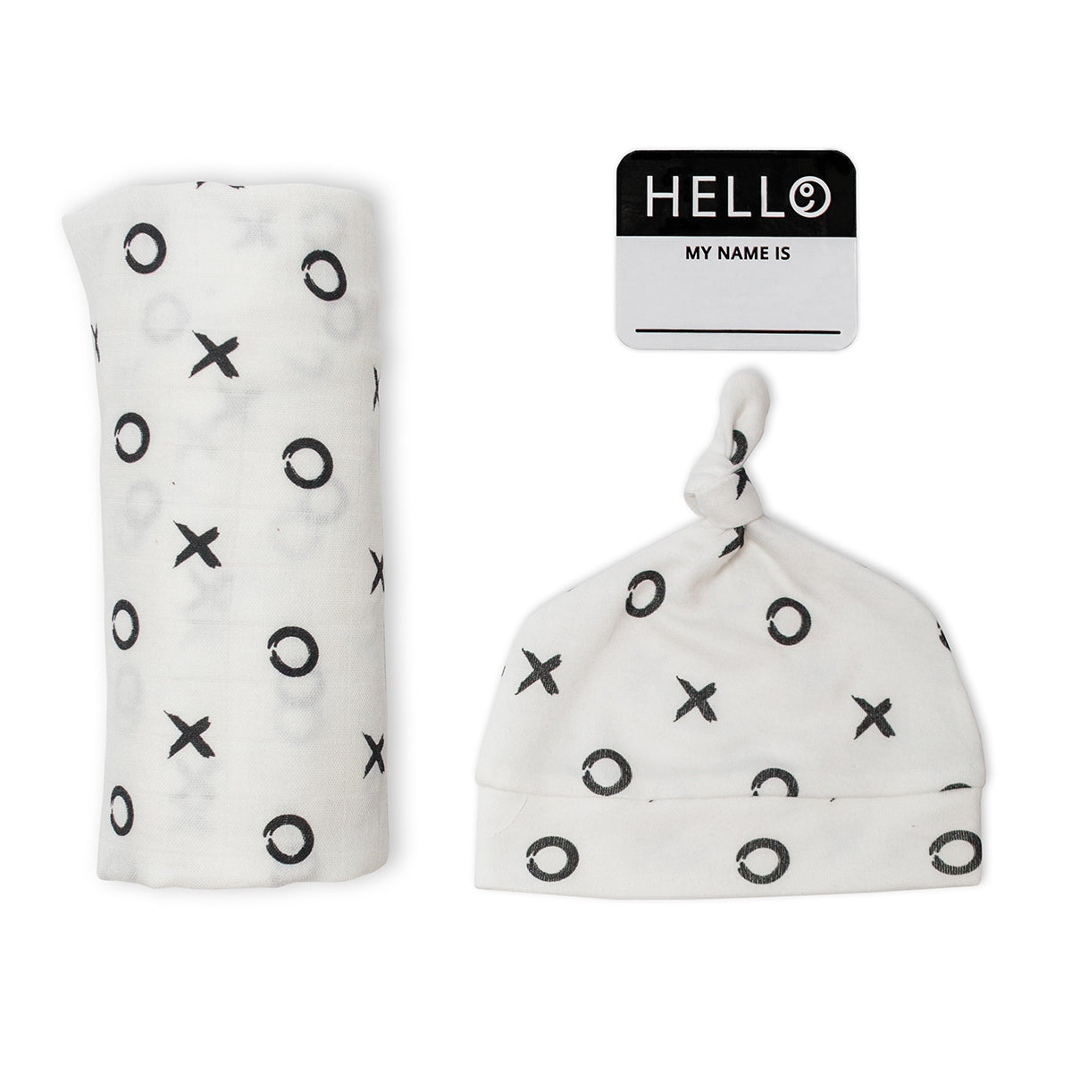 Lulujo - Bamboo Hat and Muslin Swaddle Blanket Gift Set - Hugs & Kisses