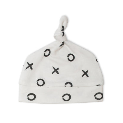 Lulujo - Bamboo Hat and Muslin Swaddle Blanket Gift Set - Hugs & Kisses