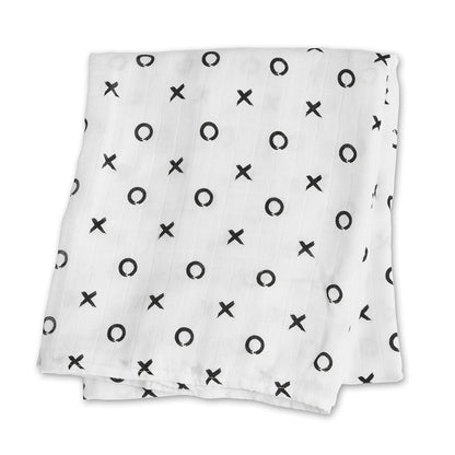 Lulujo - Bamboo Hat and Muslin Swaddle Blanket Gift Set - Hugs & Kisses