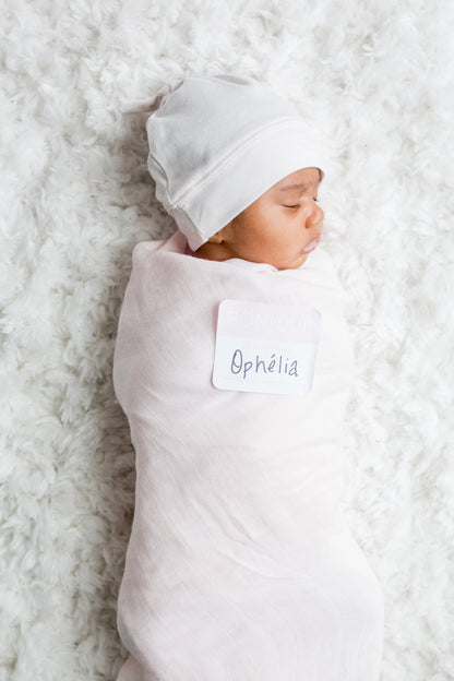 Lulujo - Bamboo Hat and Muslin Swaddle Blanket Gift Set - Pink