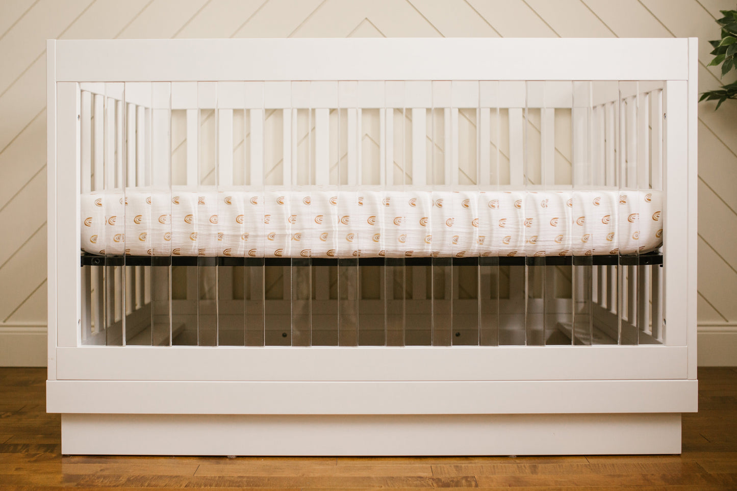 Lulujo - Cotton Fitted Cot  Sheet - Rainbows (135cm x 70cm)