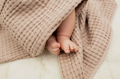 Lulujo -  Waffle Blanket - Sand