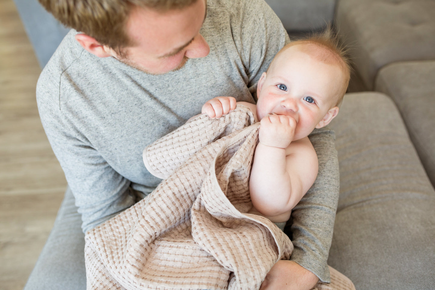 Lulujo -  Waffle Blanket - Sand