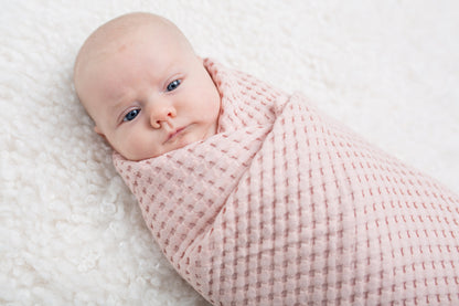 Lulujo -  Waffle Blanket - Pink Ballet Slipper