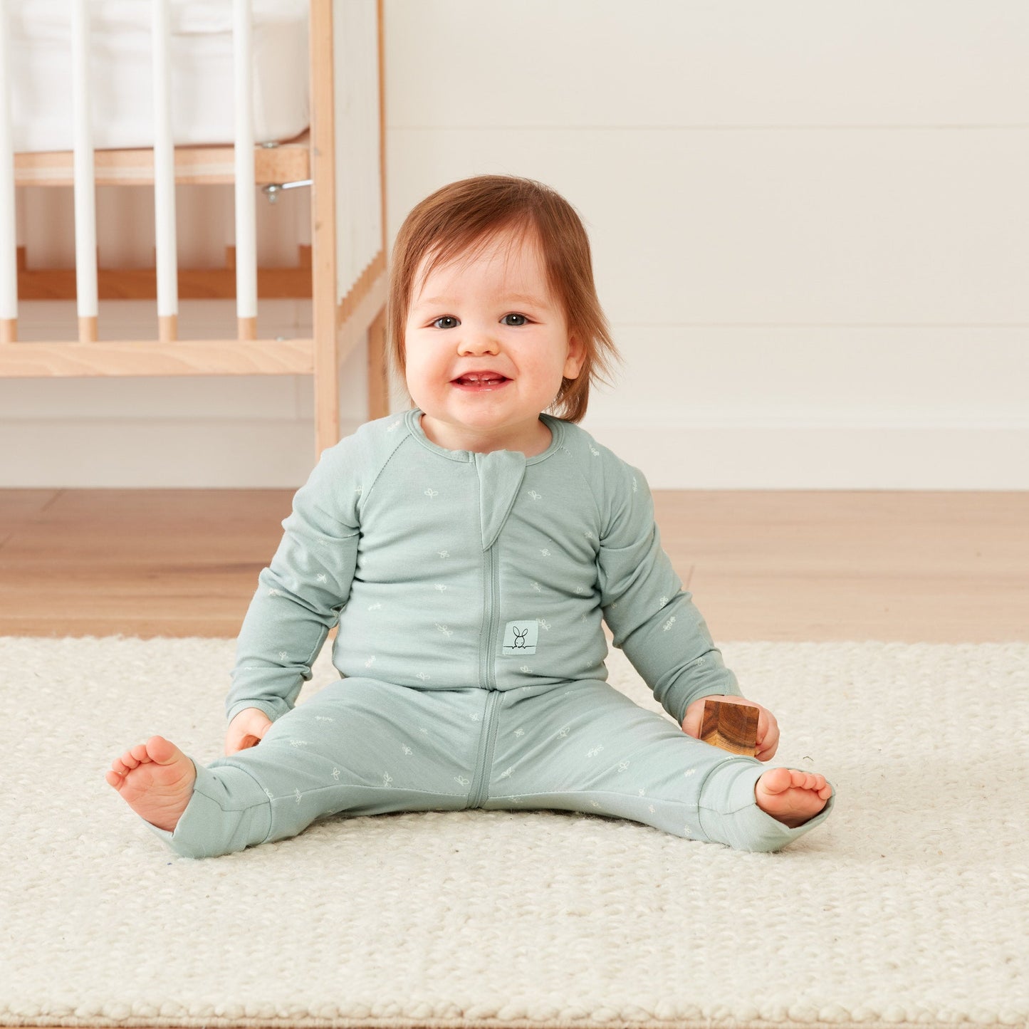 ergoPouch - Organic Layers Long Sleeve Babygrow Sage - Mild 0.2 TOG