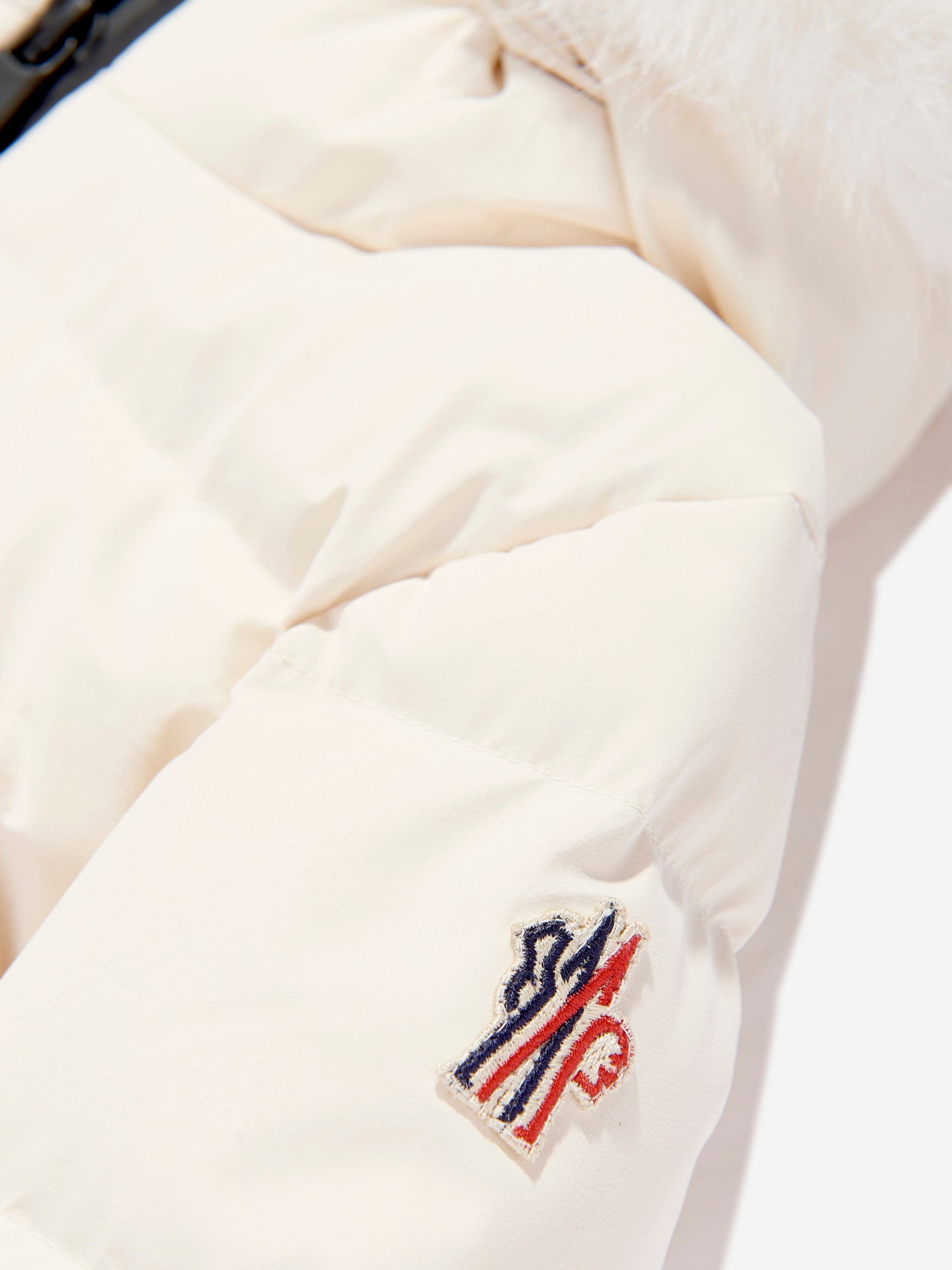 Moncler Enfant Girls Grenoble New Guyane Down Jacket in Ivory