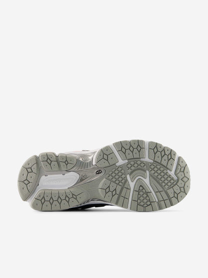 New Balance Kids 1906 Trainers in Grey
