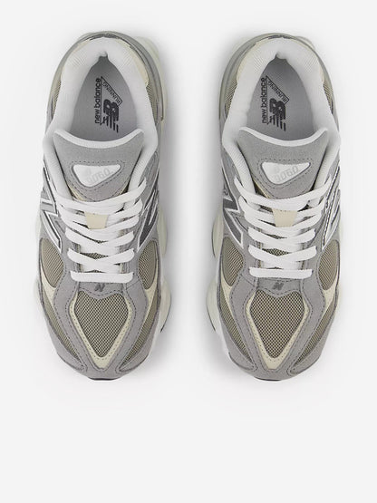 New Balance Kids 9060 Trainers in Grey