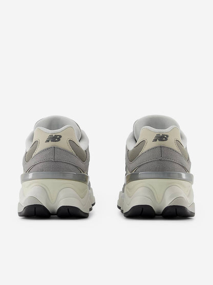 New Balance Kids 9060 Trainers in Grey