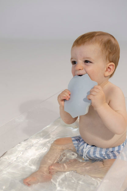 Oli & Carol Polar Bear Bath Toy