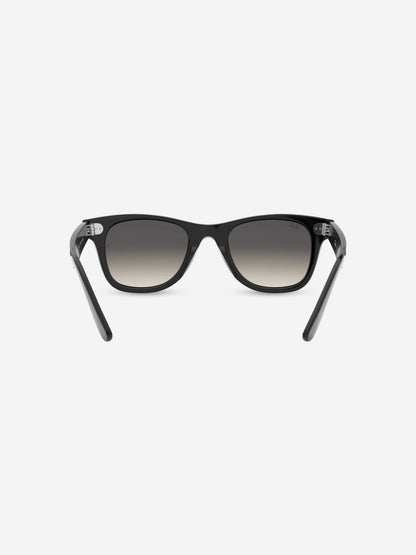 Ray-Ban Kids New Junior Wayfarer Sunglasses in Black