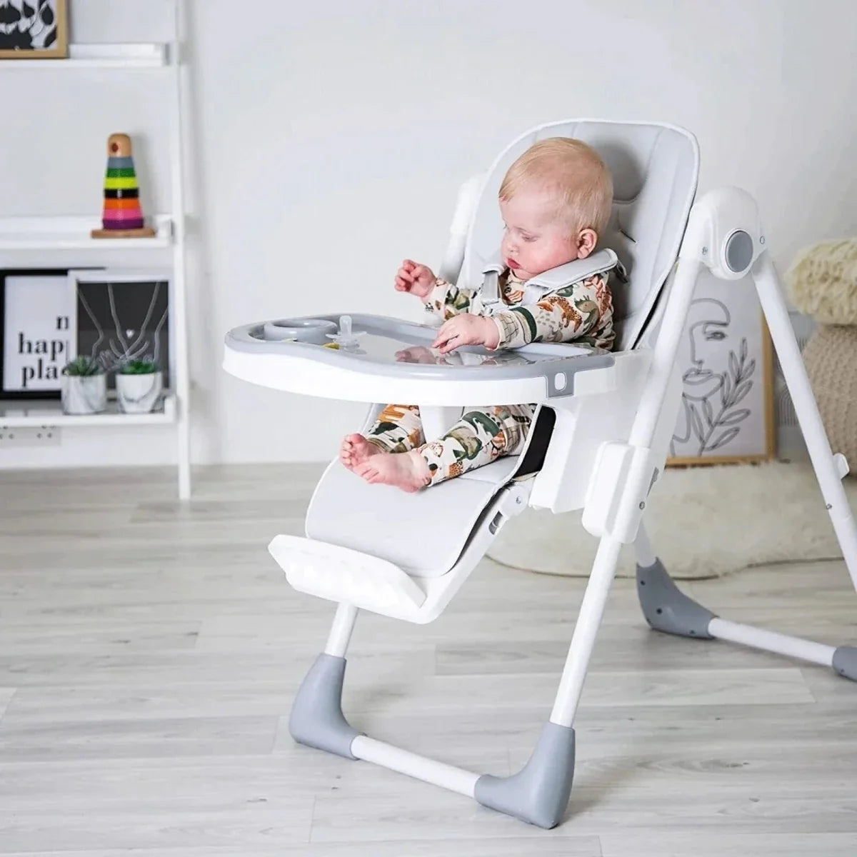 Red Kite Feed Me Lolo Highchair - Grey