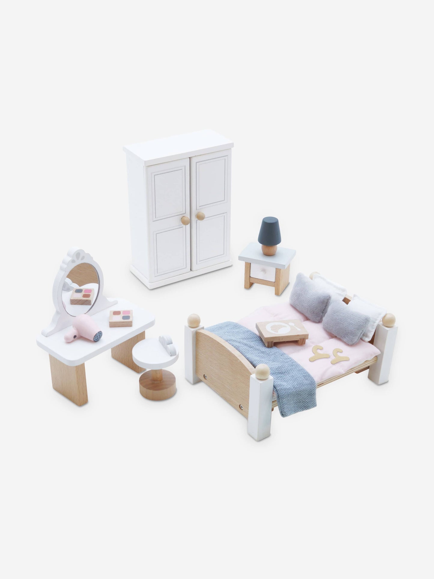 Le Toy Van Wooden Dolls House Bedroom-19 Piece (10.5cm x 5.8cm x 14.8cm)