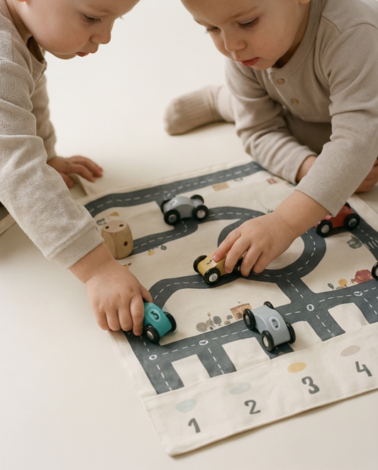Voiture avec compartiment de rangement en toile 