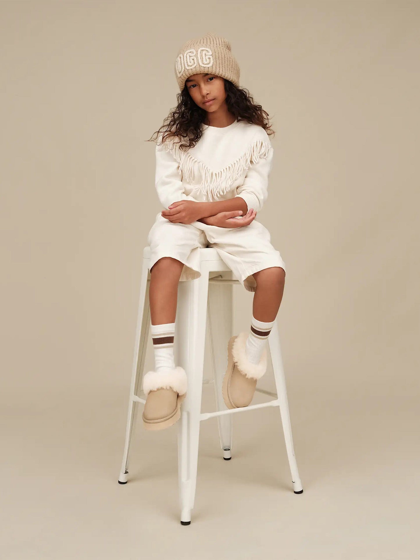 UGG Girls Tazzelle Slippers in Sand