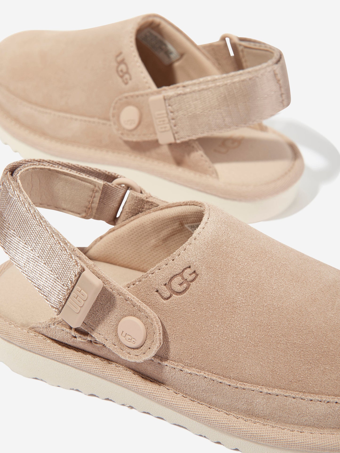 UGG Kids Goldenstar Clog in Sand