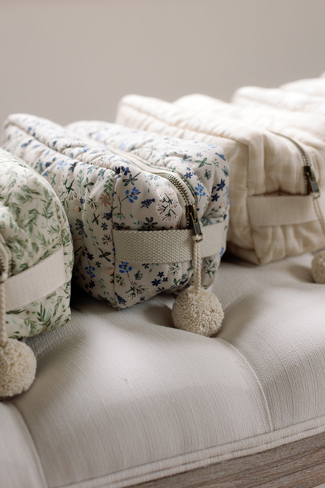 Quilted Washbag - Scallop