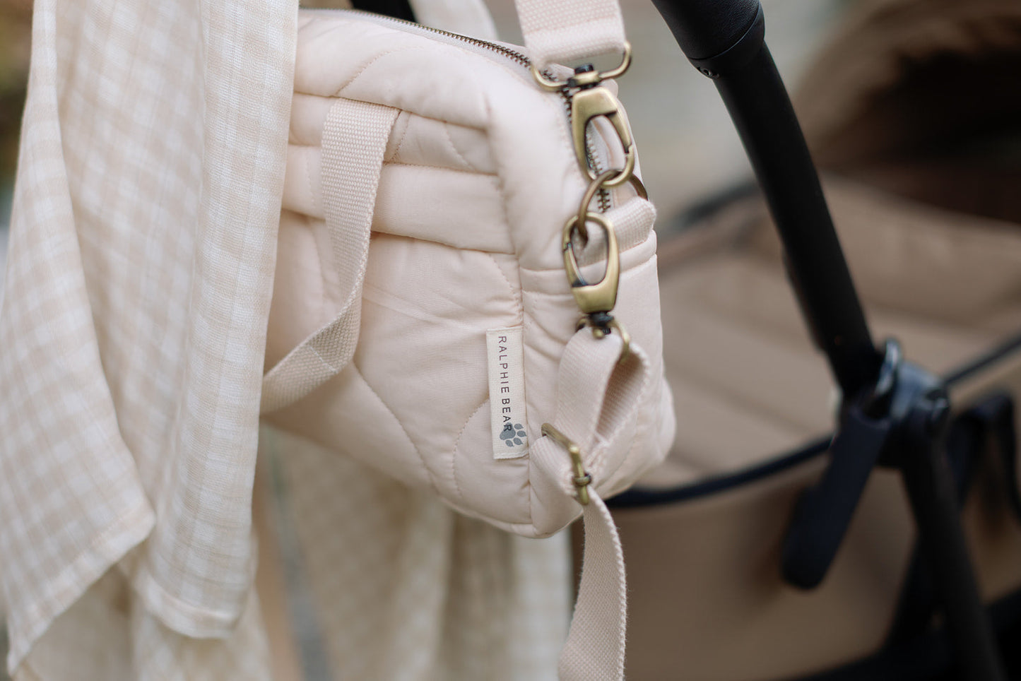 Ralphie Bear Quilted Changing Stroller Bag - Beige/Scallop