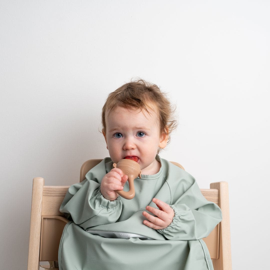 Fruit Feeder - Chestnut - The Little Hive