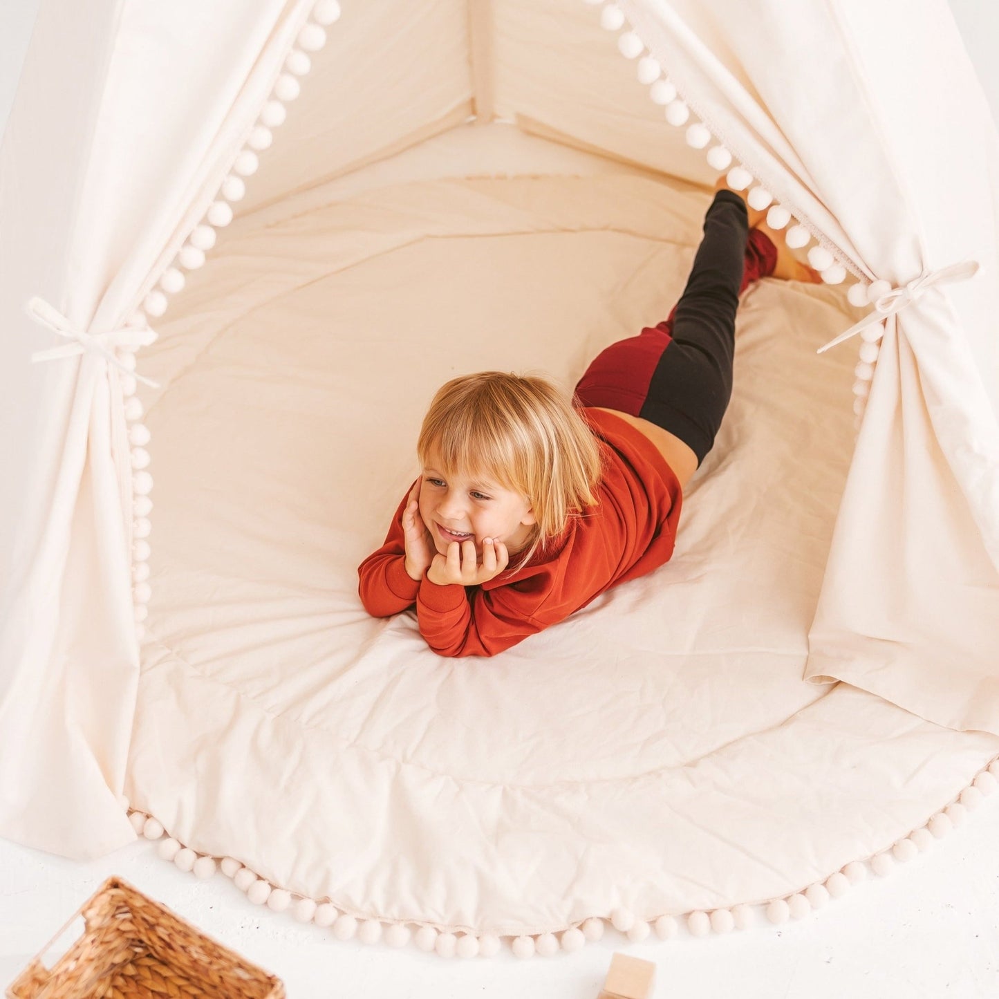 MINICAMP | Extra Large Kids Teepee Tent with Pom Pom Decor - The Little Hive